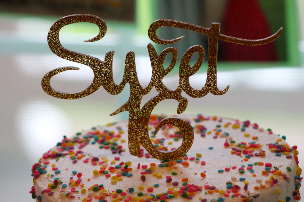Sweet 16 birthday cake